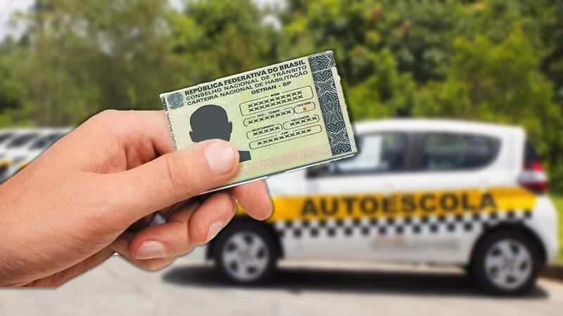Com quantos anos posso tirar minha carteira de motoristas?